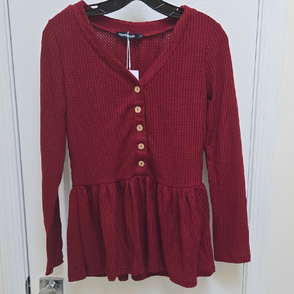 Marled Red Buttoned Peplum Blouse